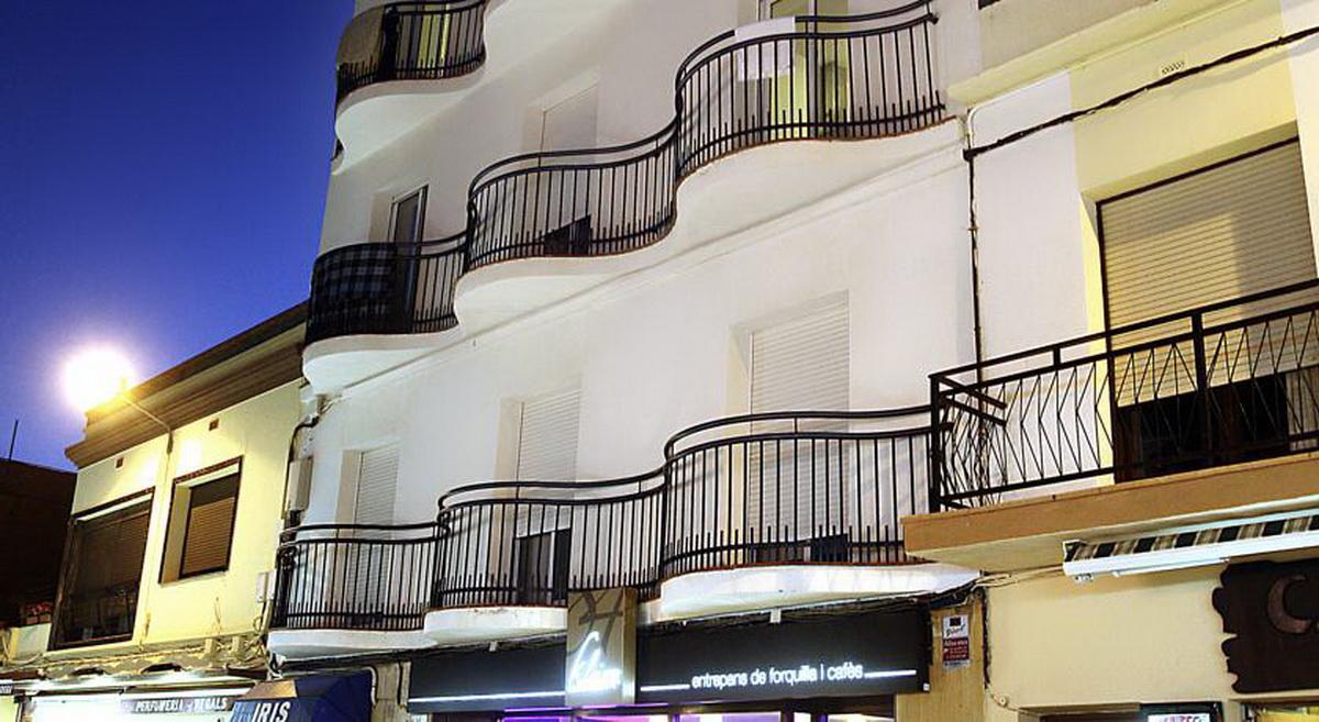 Aparthotel Iris Malgrat de Mar Exterior foto